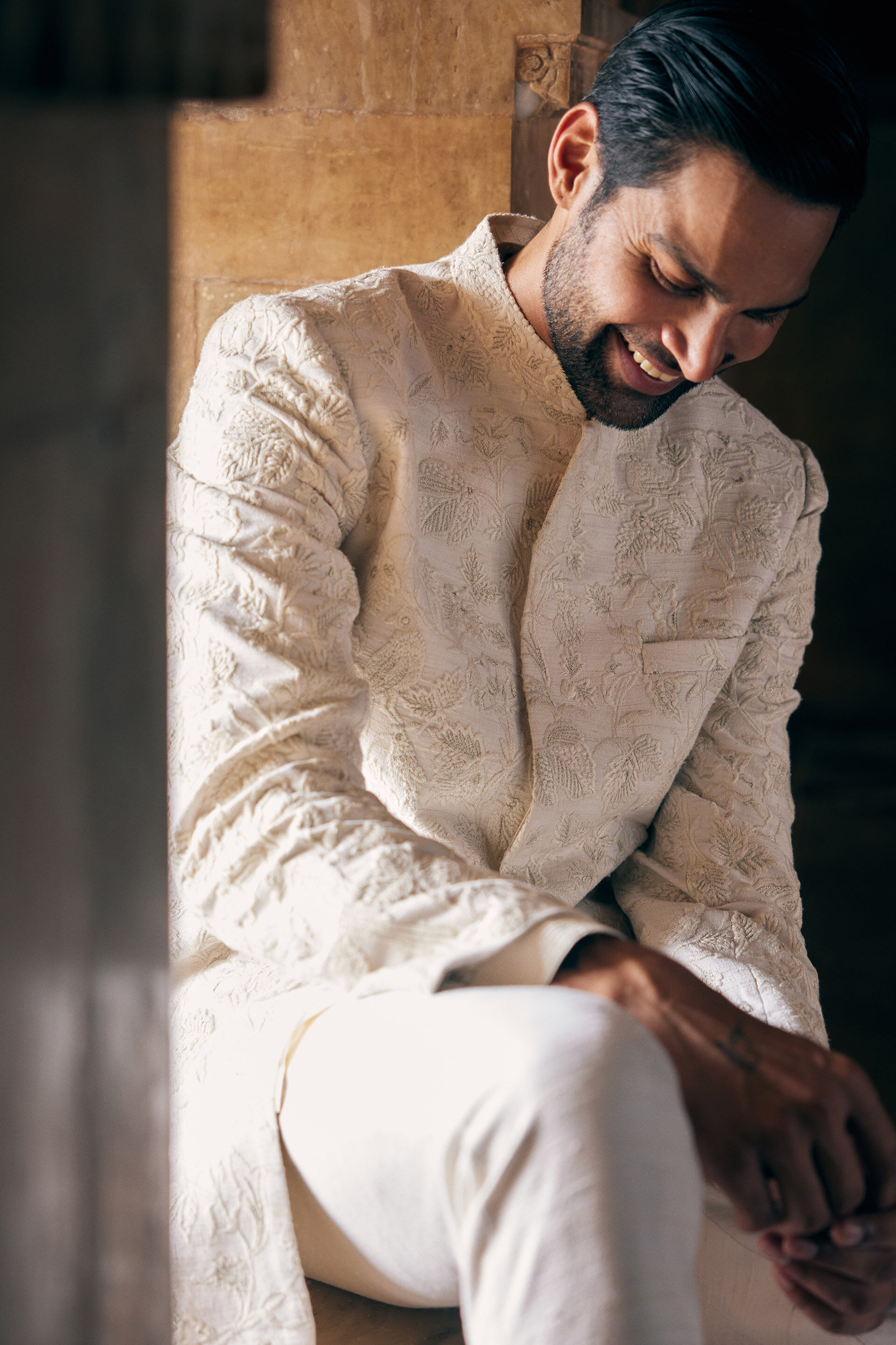Aanav Embroidered Silk Sherwani - Off White, Off White, image 5